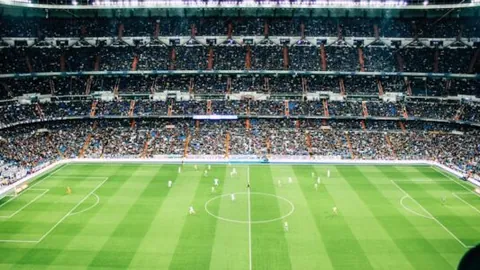 尤文有意放走球员，拜仁与切尔西或高价抢购弗拉霍維奇